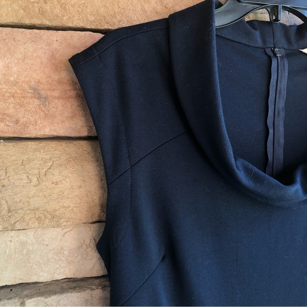 Banana Republic dark navy blue sleeveless dress 10 - Picture 9 of 13